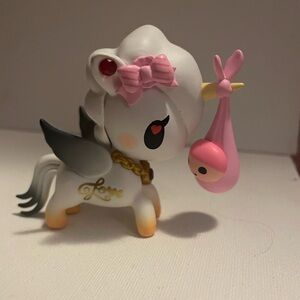 Tokidoki unicorno baby girl figure